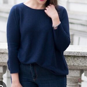 Garnet Hill Navy Scoop Neck Cashmere Sweater